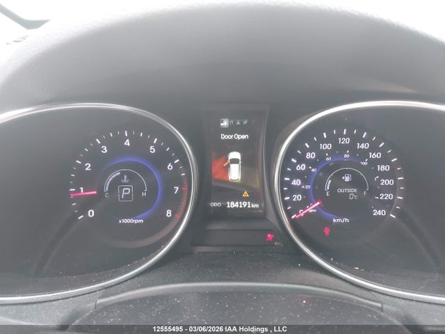 5XYZUDLA8GG354361 Hyundai Santa Fe Sport 2.0t Se