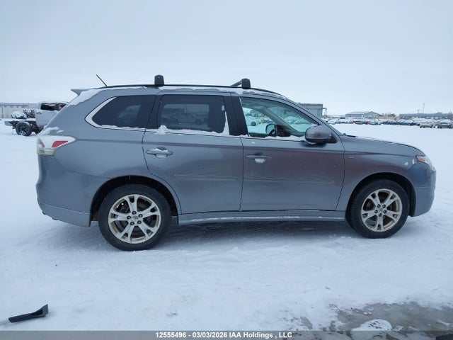 JA4JZ4AX0EZ602732 Mitsubishi OUTLANDER GT