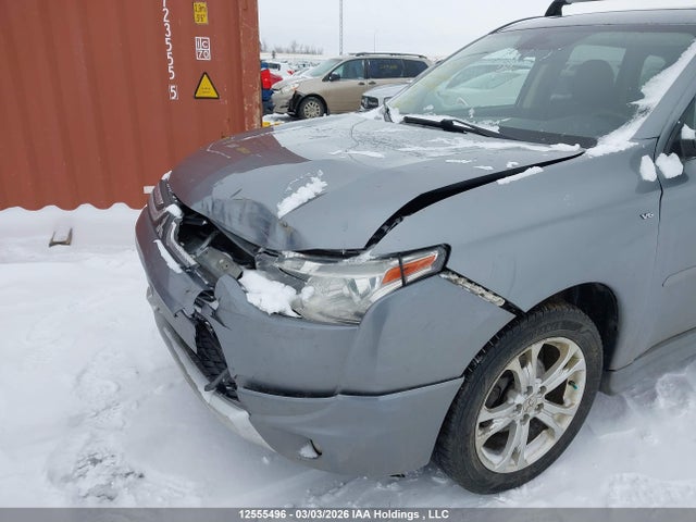 JA4JZ4AX0EZ602732 Mitsubishi OUTLANDER GT