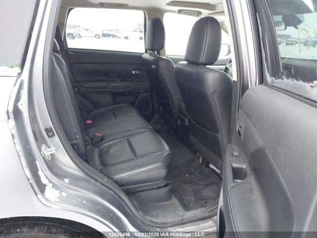 JA4JZ4AX0EZ602732 Mitsubishi OUTLANDER GT