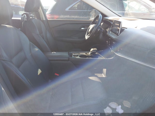 12555497 :رقم المزاد ، JN8BT3BBXNW331175 vin ، 2022 Nissan Rogue Sv مزاد بيع