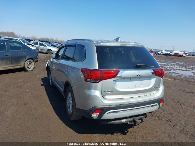 JA4AZ2A37KZ607035 Mitsubishi Outlander Es