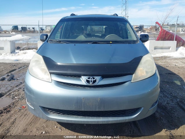 2009 Toyota Sienna Ce 8 Passenger მანქანა იყიდება აუქციონზე, vin: 5TDZK29CX9S228642, აუქციონის ნომერი: 12555538