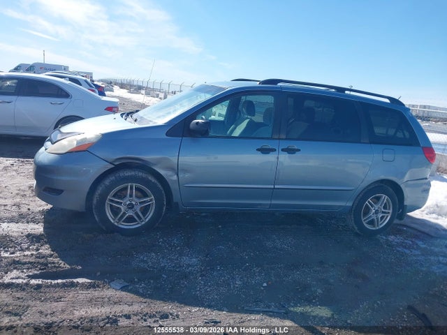 2009 Toyota Sienna Ce 8 Passenger მანქანა იყიდება აუქციონზე, vin: 5TDZK29CX9S228642, აუქციონის ნომერი: 12555538