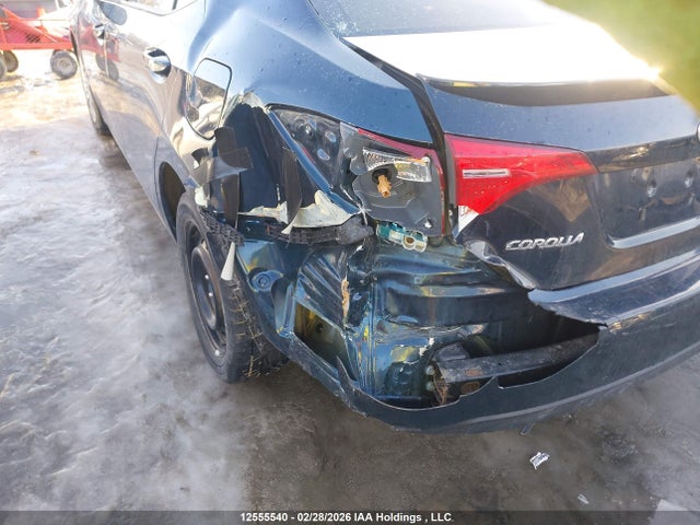 2T1BURHE1KC145669 Toyota COROLLA SE