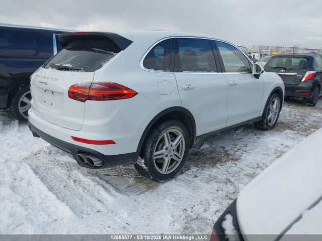 Porsche CAYENNE S 2016 WP1AB2A28GLA92430 Image 4