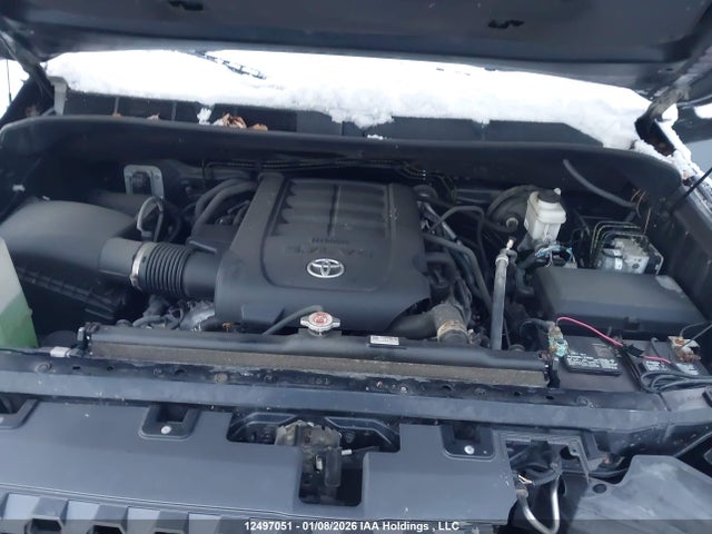 5TFUY5F14KX813505 Toyota Tundra Sr5 Plus 5.7l V8
