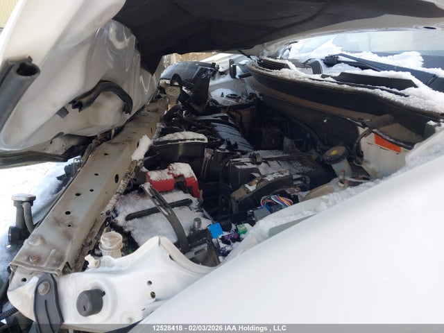 Mitsubishi Outlander Es 2014 JA4AZ2A3XEZ604585 Image 10