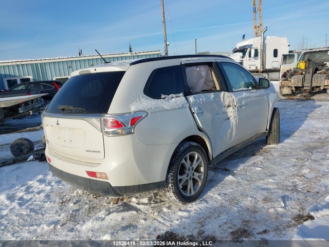Mitsubishi Outlander Es 2014 JA4AZ2A3XEZ604585 Image 4