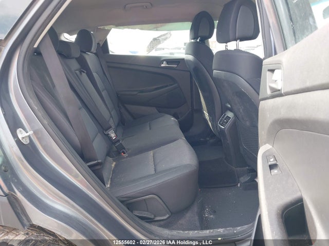 KM8J33A49JU711362 Hyundai Tucson Limited/sport And Eco/se