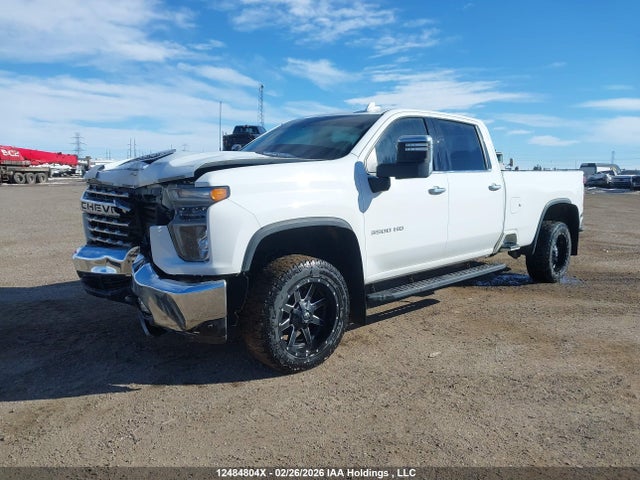 1GC4YUEY4NF239765 Chevrolet Silverado 3500hd Ltz
