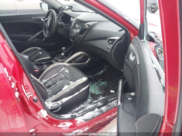 12555622 :رقم المزاد ، KMHTC6AE1DU127027 vin ، 2013 Hyundai Veloster Turbo مزاد بيع
