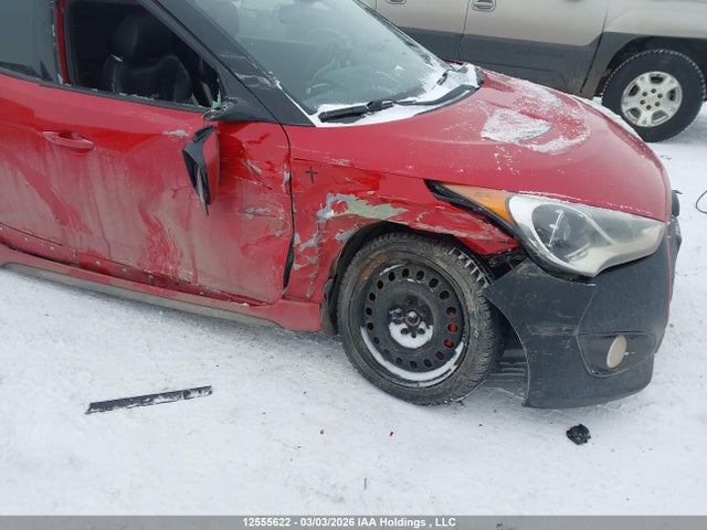12555622 :رقم المزاد ، KMHTC6AE1DU127027 vin ، 2013 Hyundai Veloster Turbo مزاد بيع