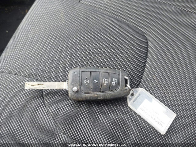 KMHLM4DG1RU650814 Hyundai Elantra Essential