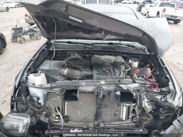 5TFDZ5BN7MX056026 Toyota Tacoma Double Cab/sr5/trd Sport/trd Off Road