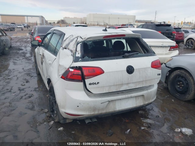 12555643 :رقم المزاد ، 3VW117AU3GM067448 vin ، 2016 Volkswagen Golf 1.8 Tsi Comfortline/1.8 Tsi Highline/1.8 Tsi Trendline مزاد بيع