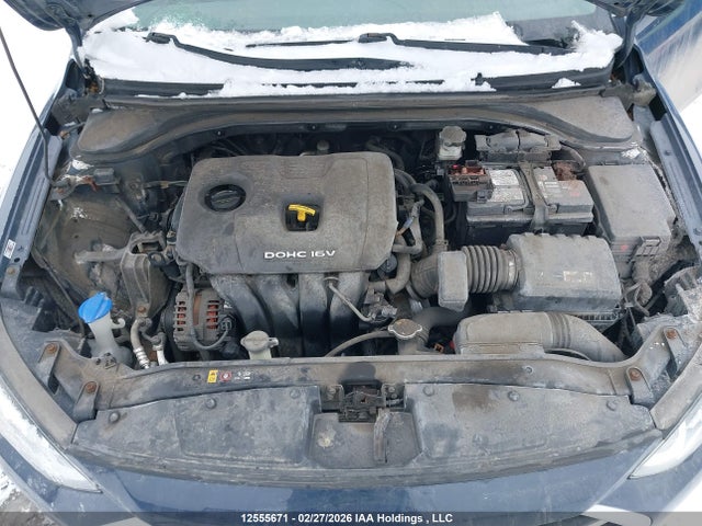 KMHD84LF9HU093571 Hyundai ELANTRA GL