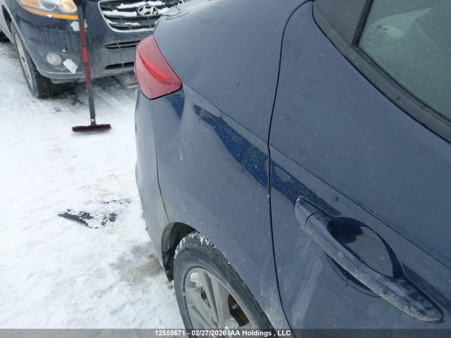 KMHD84LF9HU093571 Hyundai ELANTRA GL