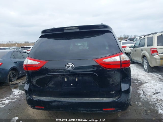 Aukcja sprzedaży 2015 Toyota Sienna Le V6, vin: 5TDKK3DC7FS528052, numer aukcji: 12555674