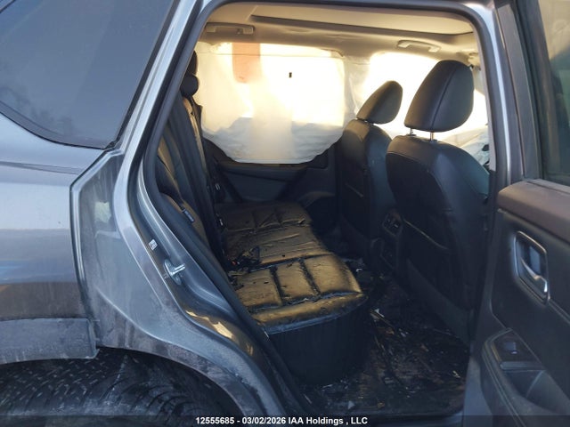12555685 :رقم المزاد ، 5N1AT3BB9MC790460 vin ، 2021 Nissan Rogue مزاد بيع