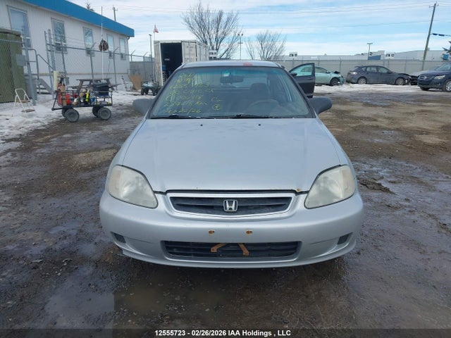 12555723 :رقم المزاد ، 2HGEJ6324YH006718 vin ، 2000 Honda Civic Cx مزاد بيع