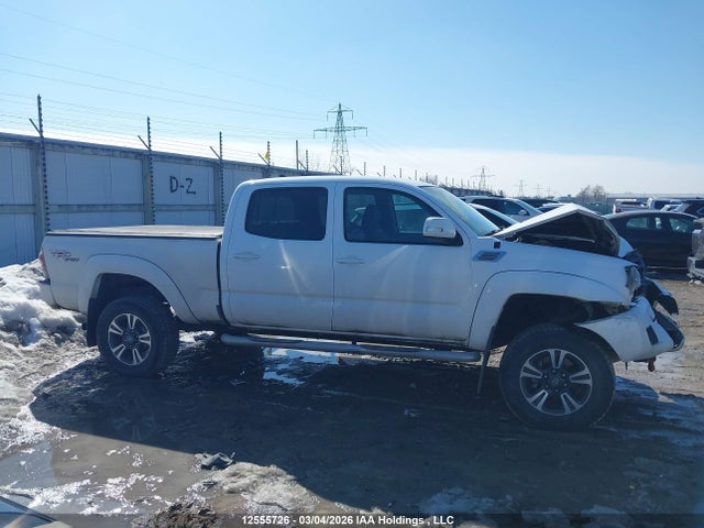 2012 Toyota Tacoma V6 მანქანა იყიდება აუქციონზე, vin: 5TFMU4FN1CX008927, აუქციონის ნომერი: 12555726
