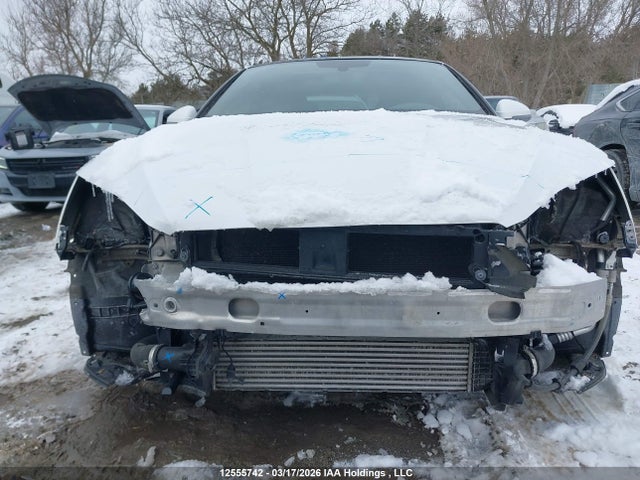 WAUTNAF57JA118871 Audi A5
