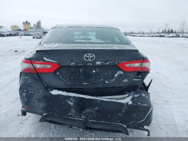 4T1B11HK8JU122547 Toyota CAMRY SE