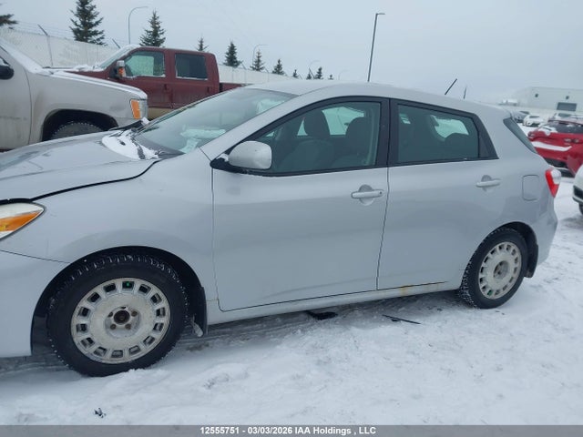 12555751 :رقم المزاد ، 2T1KE4EE7AC043750 vin ، 2010 Toyota Corolla Matrix S مزاد بيع