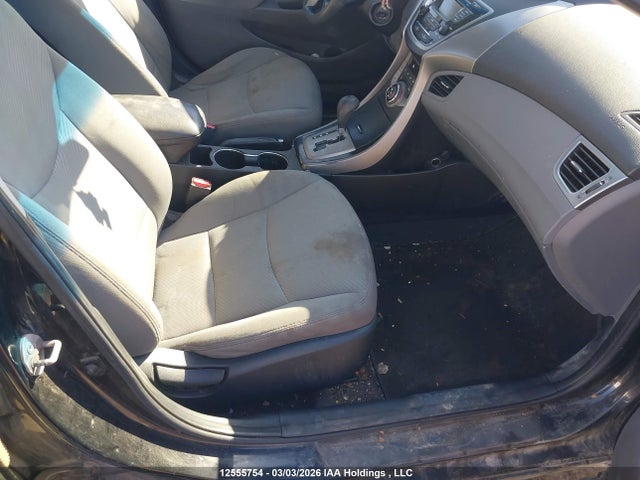 Продажа на аукционе авто 2013 Hyundai Elantra Gl, vin: 5NPDH4AE7DH294629, номер лота: 12555754