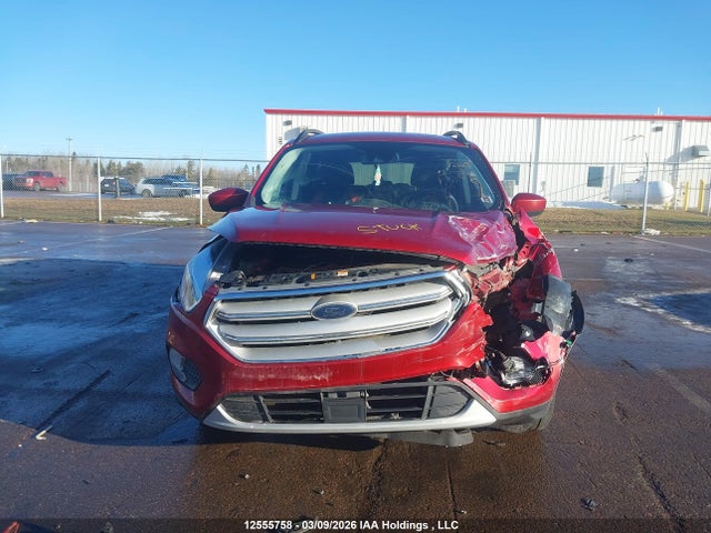 1FMCU0GD1JUD10089 Ford ESCAPE SE