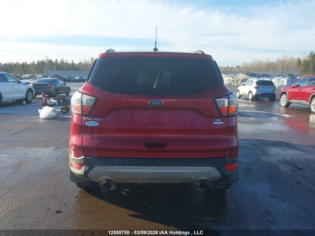 1FMCU0GD1JUD10089 Ford ESCAPE SE