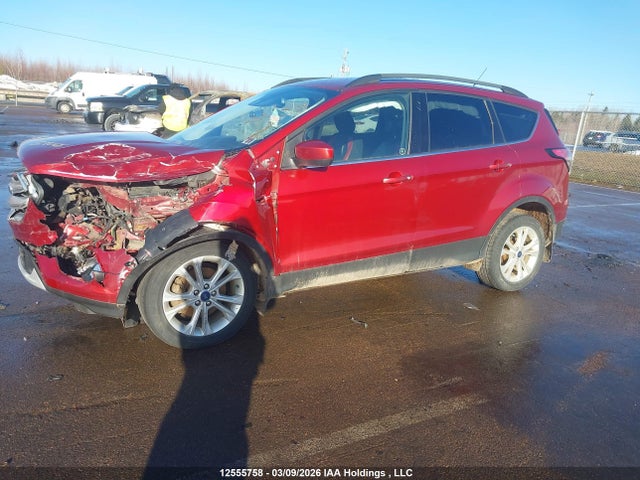 1FMCU0GD1JUD10089 Ford ESCAPE SE