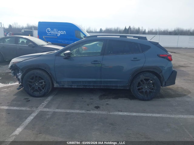 JF2GUHFC8RH373077 Subaru Crosstrek Onyx
