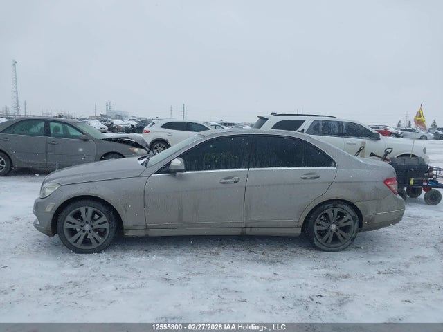 12555800 :رقم المزاد ، WDDGF54X88F069096 vin ، 2008 Mercedes-benz C 300 300 مزاد بيع