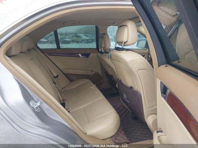 12555800 :رقم المزاد ، WDDGF54X88F069096 vin ، 2008 Mercedes-benz C 300 300 مزاد بيع