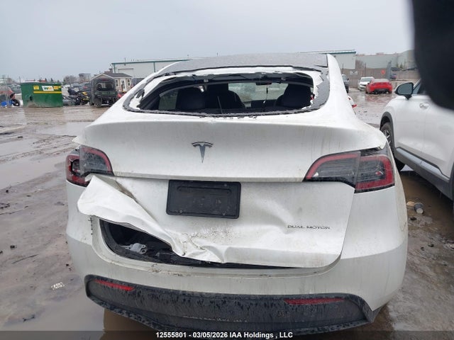 7SAYGAEE5SF229466 Tesla Model Y Long Range
