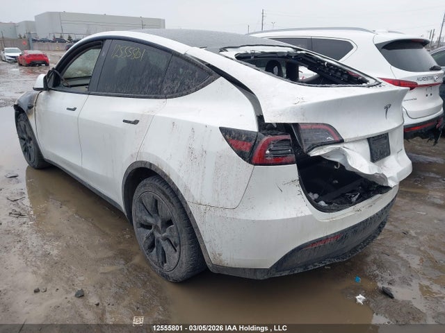 7SAYGAEE5SF229466 Tesla Model Y Long Range
