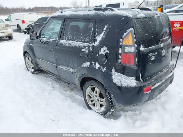 12555837 :رقم المزاد ، KNDJT2A20A7041261 vin ، 2010 Kia Soul +/!/sport مزاد بيع