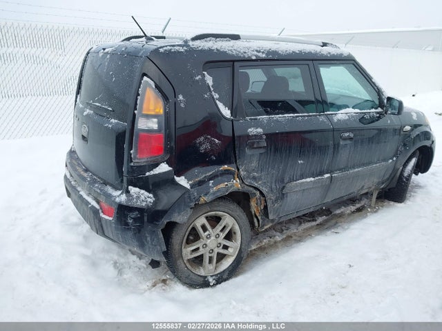12555837 :رقم المزاد ، KNDJT2A20A7041261 vin ، 2010 Kia Soul +/!/sport مزاد بيع