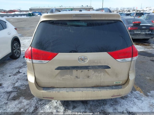 Aukcja sprzedaży 2011 Toyota Sienna, vin: 5TDZK3DC8BS004949, numer aukcji: 12555855