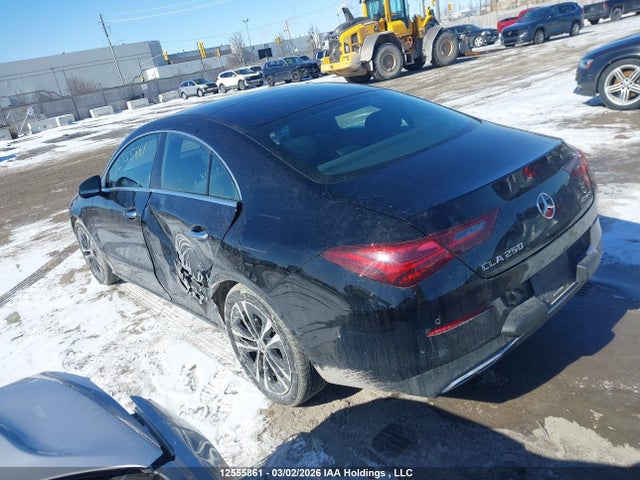W1K5J4HB7SN530445 Mercedes-Benz CLA 250 4MATIC