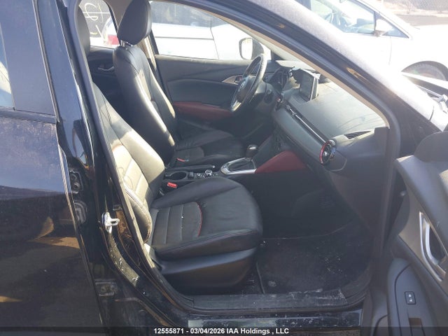 JM1DKBC76G0104003 Mazda Cx-3 Gs