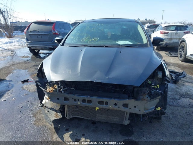 1FADP3M23JL273823 Ford Focus