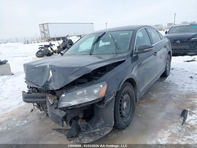 2012 Volkswagen Passat Sel მანქანა იყიდება აუქციონზე, vin: 1VWCM7A32CC004327, აუქციონის ნომერი: 12555888
