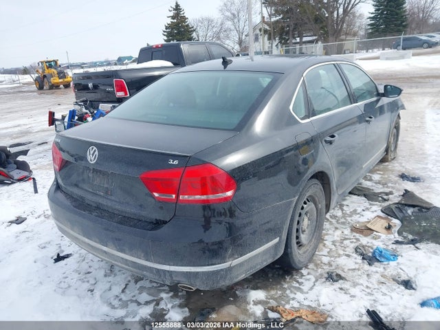 2012 Volkswagen Passat Sel მანქანა იყიდება აუქციონზე, vin: 1VWCM7A32CC004327, აუქციონის ნომერი: 12555888