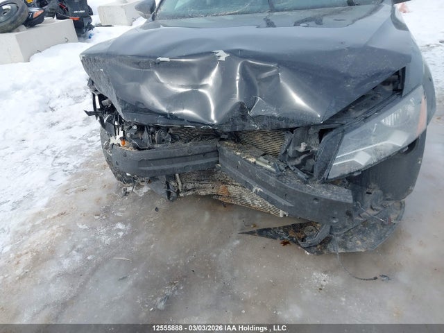 2012 Volkswagen Passat Sel მანქანა იყიდება აუქციონზე, vin: 1VWCM7A32CC004327, აუქციონის ნომერი: 12555888