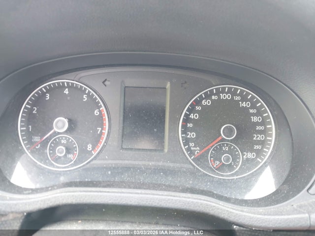 2012 Volkswagen Passat Sel მანქანა იყიდება აუქციონზე, vin: 1VWCM7A32CC004327, აუქციონის ნომერი: 12555888