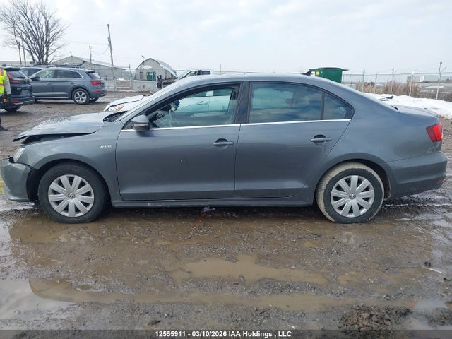 3VW637AJ0FM404467 Volkswagen Jetta Turbocharged Hybrid