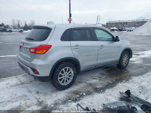 JA4AJ3AU8JU600578 Mitsubishi RVR